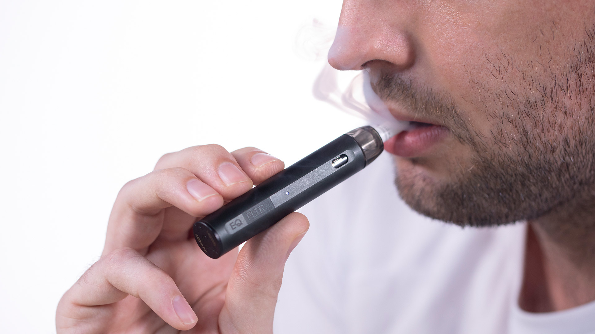 When your vape pen begins to taste burnt, it’s time to replace the coil or pod.